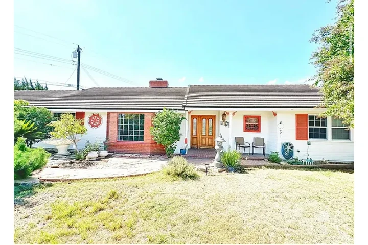 $2950 : 14,743-square-foot West Covin image 2