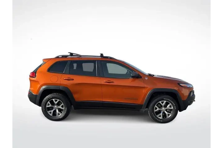 $11995 : Jeep Cherokee 2015 4x4 Trail image 9