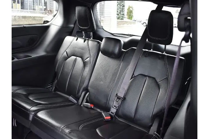 $31995 : Chrysler Pacifica 2022 AWD T image 7