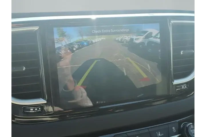 $26674 : Chrysler Pacifica 2024 Touri image 6