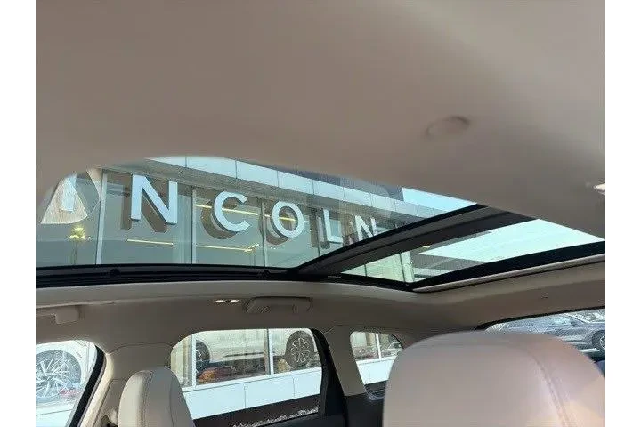 $28598 : Lincoln Corsair 2022 Reserve image 10
