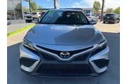 2023 Camry SE thumbnail