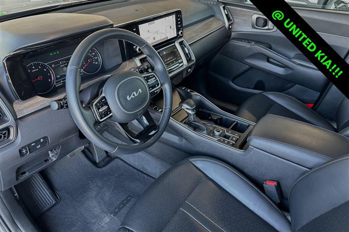 $30998 : Pre-Owned 2022 Sorento X-Line image 10