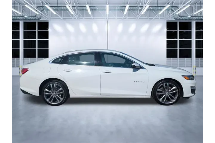 $19895 : Chevrolet Malibu 2024 LT 4dr image 2