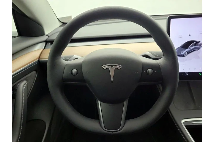 $27998 : Tesla Model 3 2023 AWD Long image 10