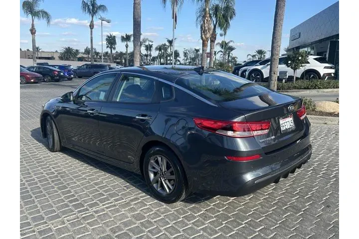 $12495 : Kia Optima 2020 S 4dr Sedan image 3