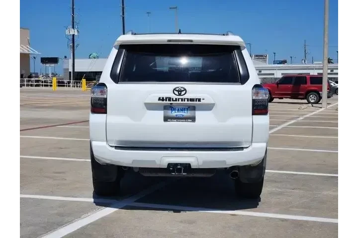 $31555 : Toyota 4Runner 2018 AWD Limi image 6