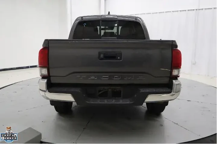 $30995 : Toyota Tacoma 2023 4x2 SR5 4 image 5