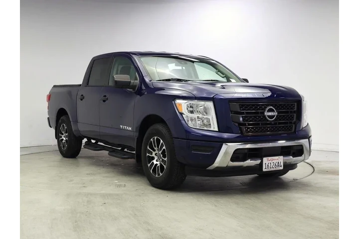 $34998 : Nissan Titan 2024 4x2 SV 4dr image 1
