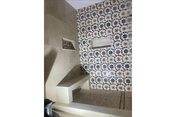 Intalador de tile disponible image 10