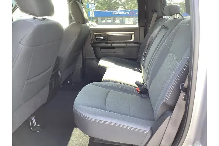 $34950 : Ram 1500 Classic 2023 4x4 SL image 9