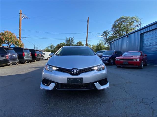 $14588 : 2018 Corolla iM LE, CLEAN CAR image 2