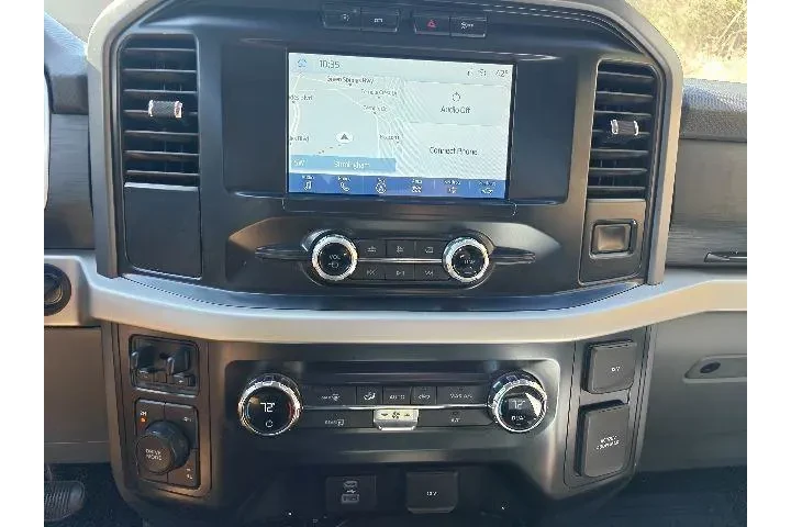 $31990 : Ford F-150 2021 4x4 XLT 4dr image 9