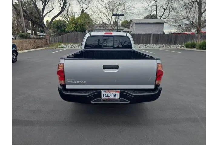 $18995 : Toyota Tacoma 2015 4x2 Base image 4