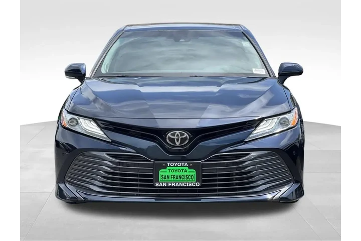 $19588 : Silver Certified 2018 Camry X image 8