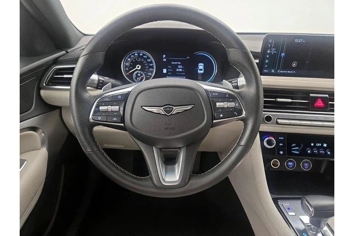$34998 : Genesis G70 2025 2.5T Standa image 10