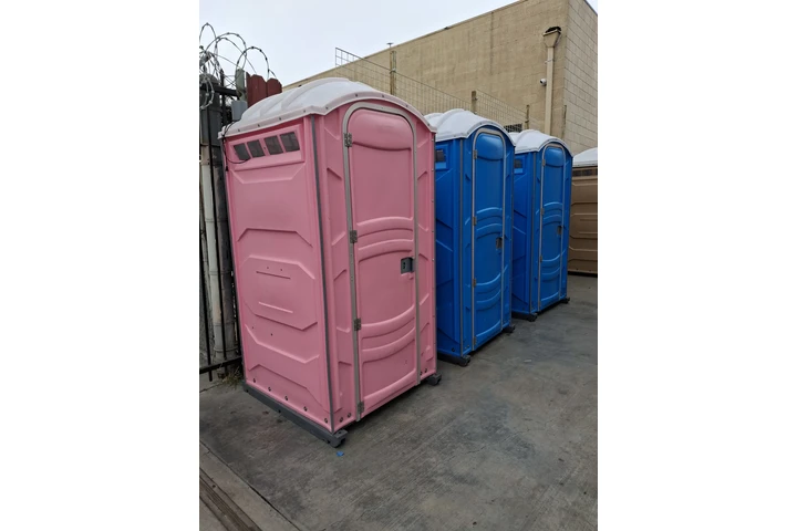 Baños portátiles $ 60 image 2