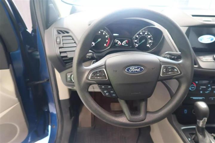 $11632 : 2017 FORD ESCAPE2017 FORD ESC image 9