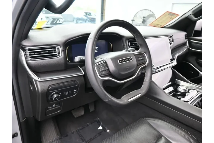 $39999 : Jeep Wagoneer 2022 4x2 Serie image 10