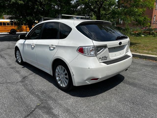 $5995 : 2011 Impreza 2.5i Premium 5-D image 5