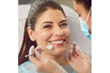 Dentista c/ precios accesibles en Los Angeles