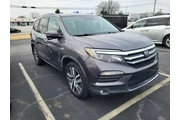 $24891 : Honda Pilot 2018 AWD Touring thumbnail