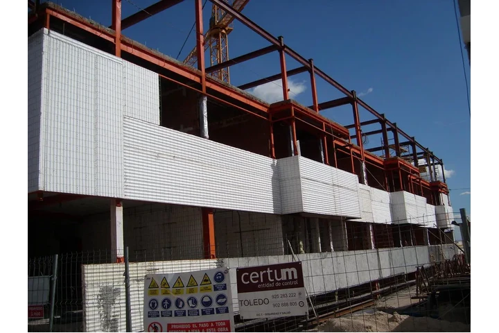 Viviendas económicas EPS, OBS image 2