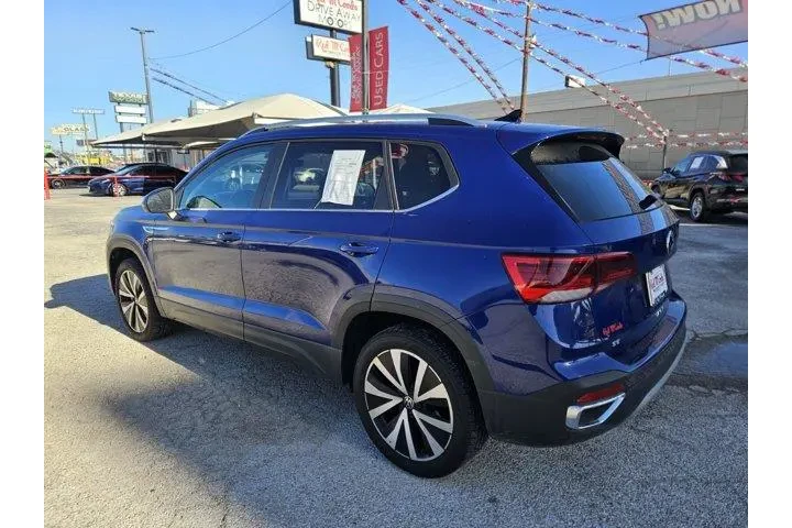 $20500 : Volkswagen Taos 2024 SE 4dr image 5