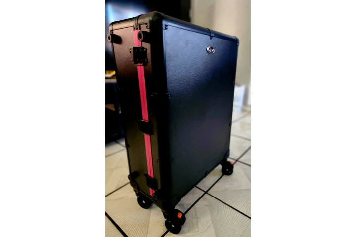 $175 : Make up Vanity con silla image 3