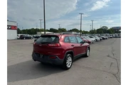 $5980 : 2016 Cherokee FWD 4dr Sport thumbnail