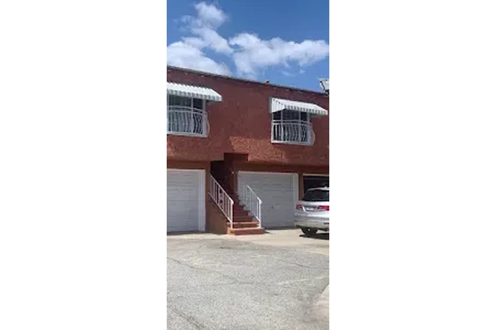 APARTAMENTO REMODELADO image 5