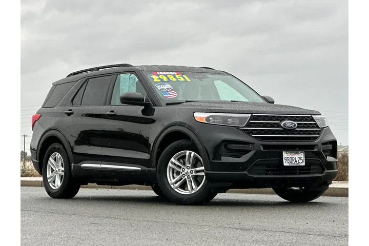 $29851 : Ford Explorer 2022 XLT 4dr S image 2