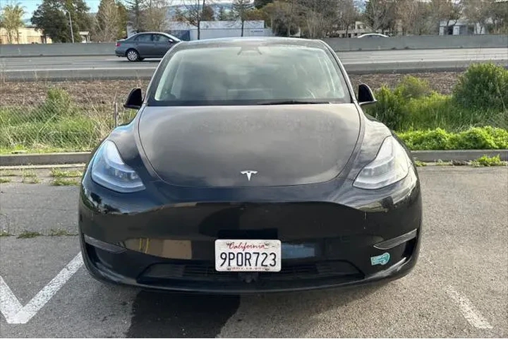 $28990 : Tesla Model Y 2023 AWD Long image 5