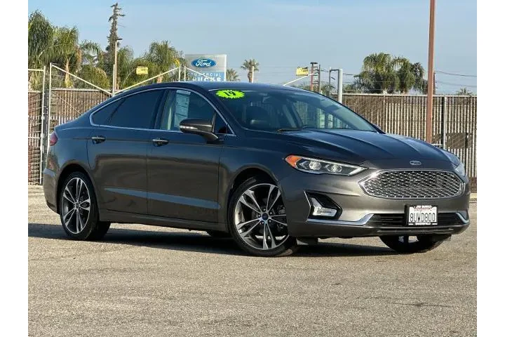 $17990 : Ford Fusion 2019 Titanium 4d image 1