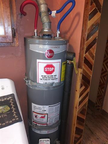 Water Heater /Tecnico 24*7 image 1