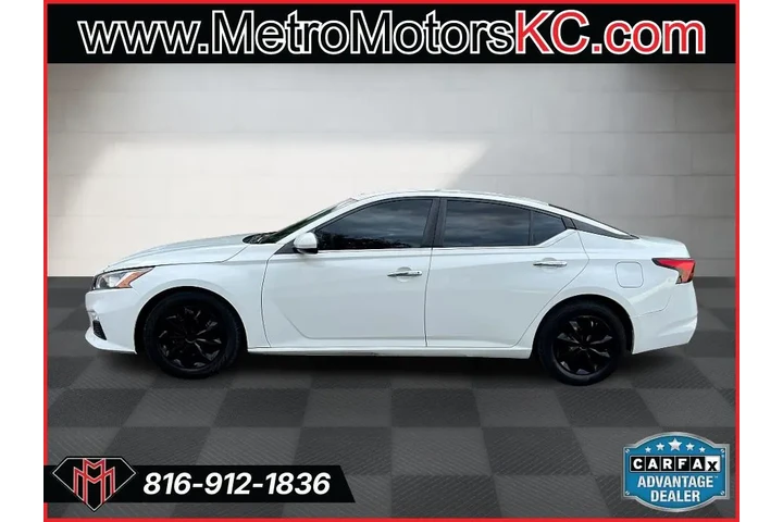 $13989 : 2019 Altima 2.5 S Sedan image 2