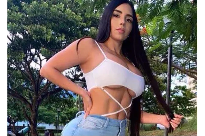 (213)935-2059 💝 image 1