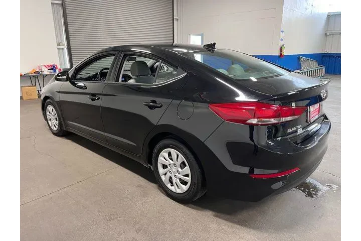 $11562 : Hyundai ELANTRA 2017 image 6