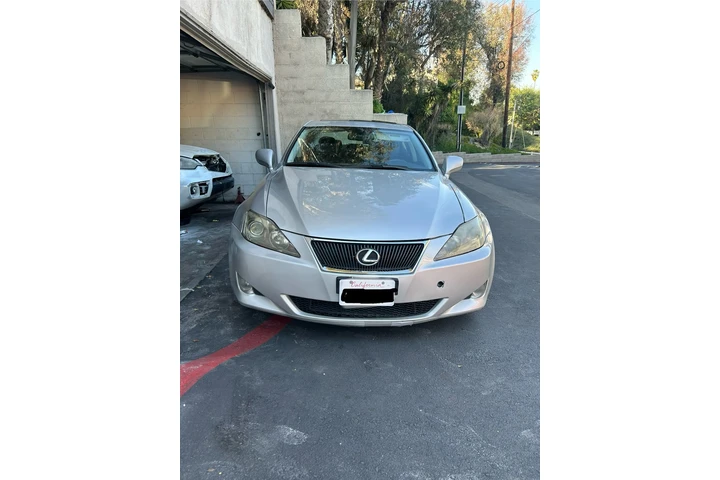 Rates a Tijuana image 2