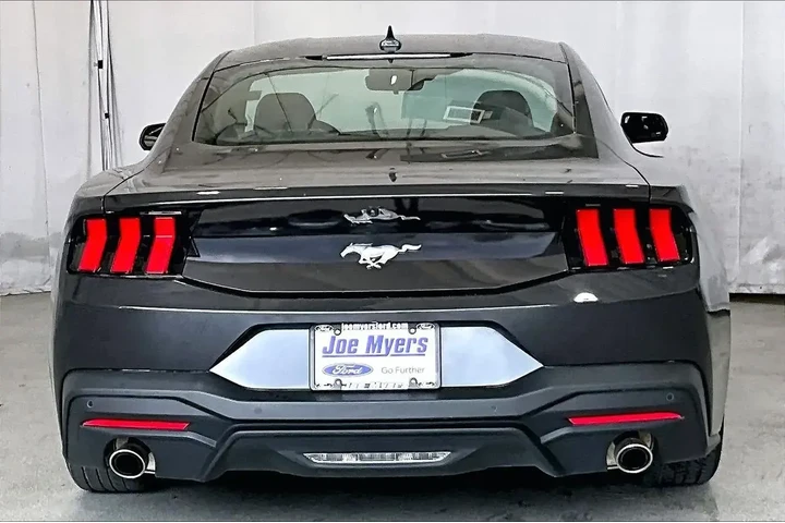 $26991 : Ford Mustang 2024 EcoBoost 2 image 4