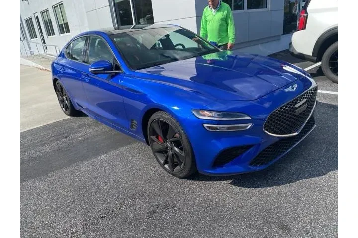 $34400 : Genesis G70 2023 3.3T Standa image 1