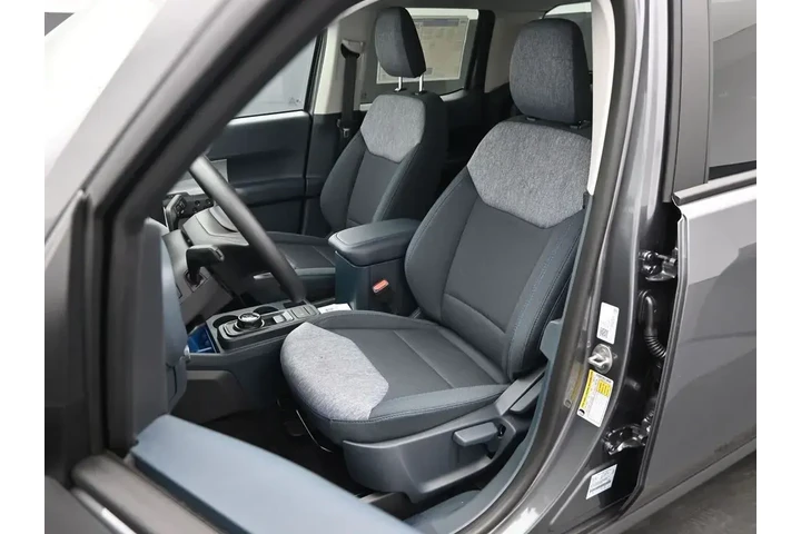 $32570 : Ford Maverick 2026 XLT 4dr S image 8