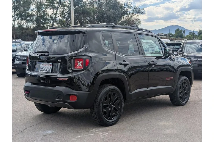$17084 : Jeep Renegade 2018 4x4 Trail image 10