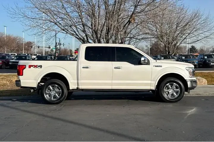 $33995 : Ford F-150 2019 4x4 Lariat 4 image 8