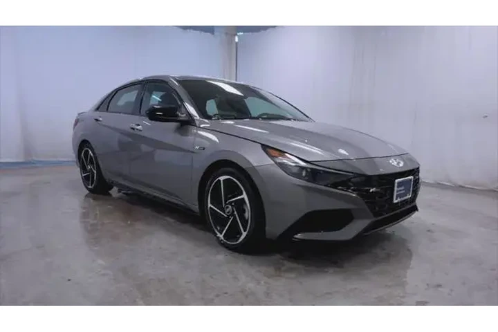 $22995 : Hyundai ELANTRA 2023 N Line image 2