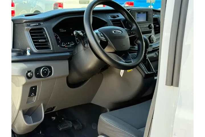 $37989 : Ford Transit 2023 350 XL 3dr image 7