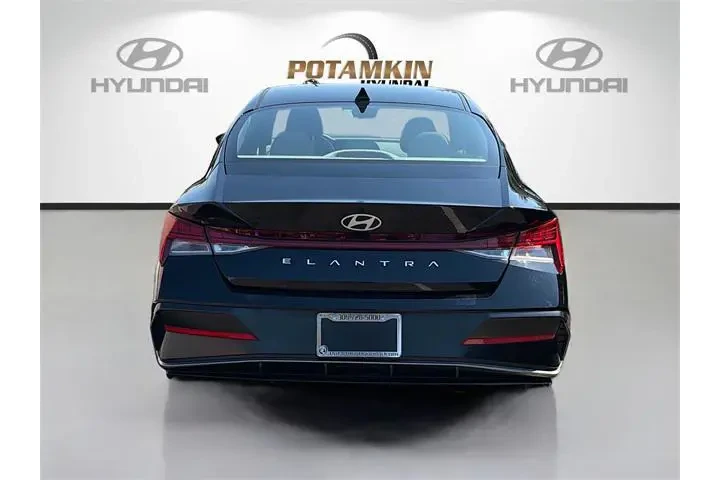 $20056 : Hyundai ELANTRA 2025 SEL Con image 6