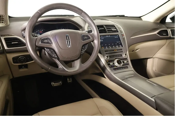 $25699 : Lincoln MKZ 2019 Reserve I 4 image 2