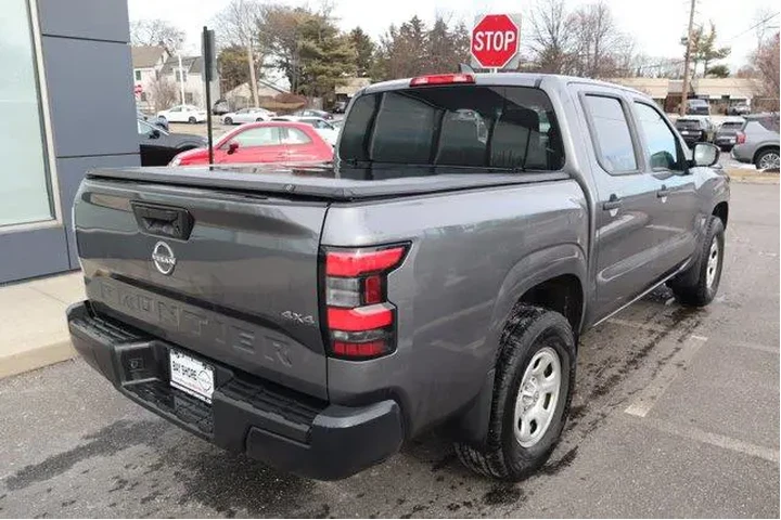 $28274 : Nissan Frontier 2024 4x4 S 4 image 5