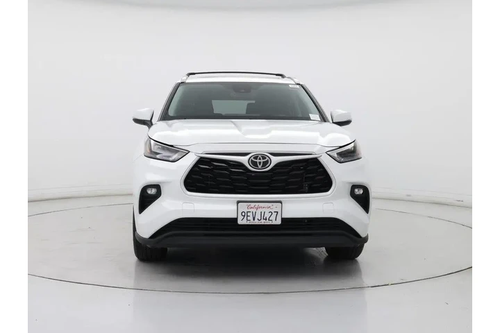 $37998 : Toyota Highlander 2023 XLE 4 image 5